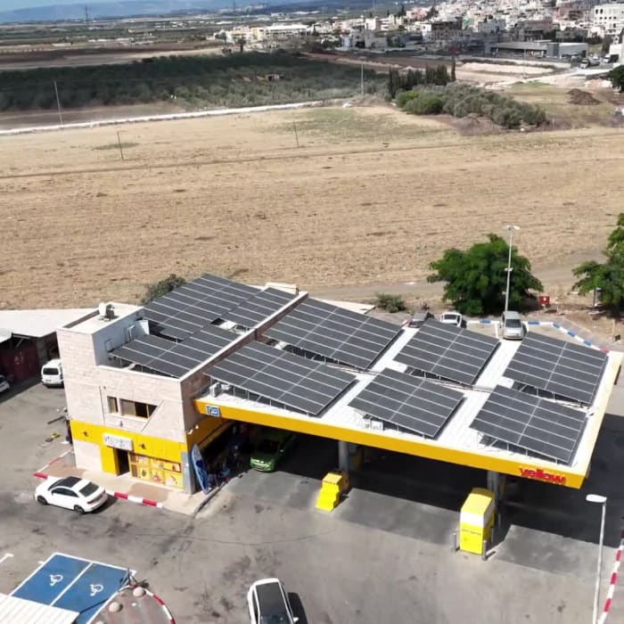 תחנת דלק - מכר poster