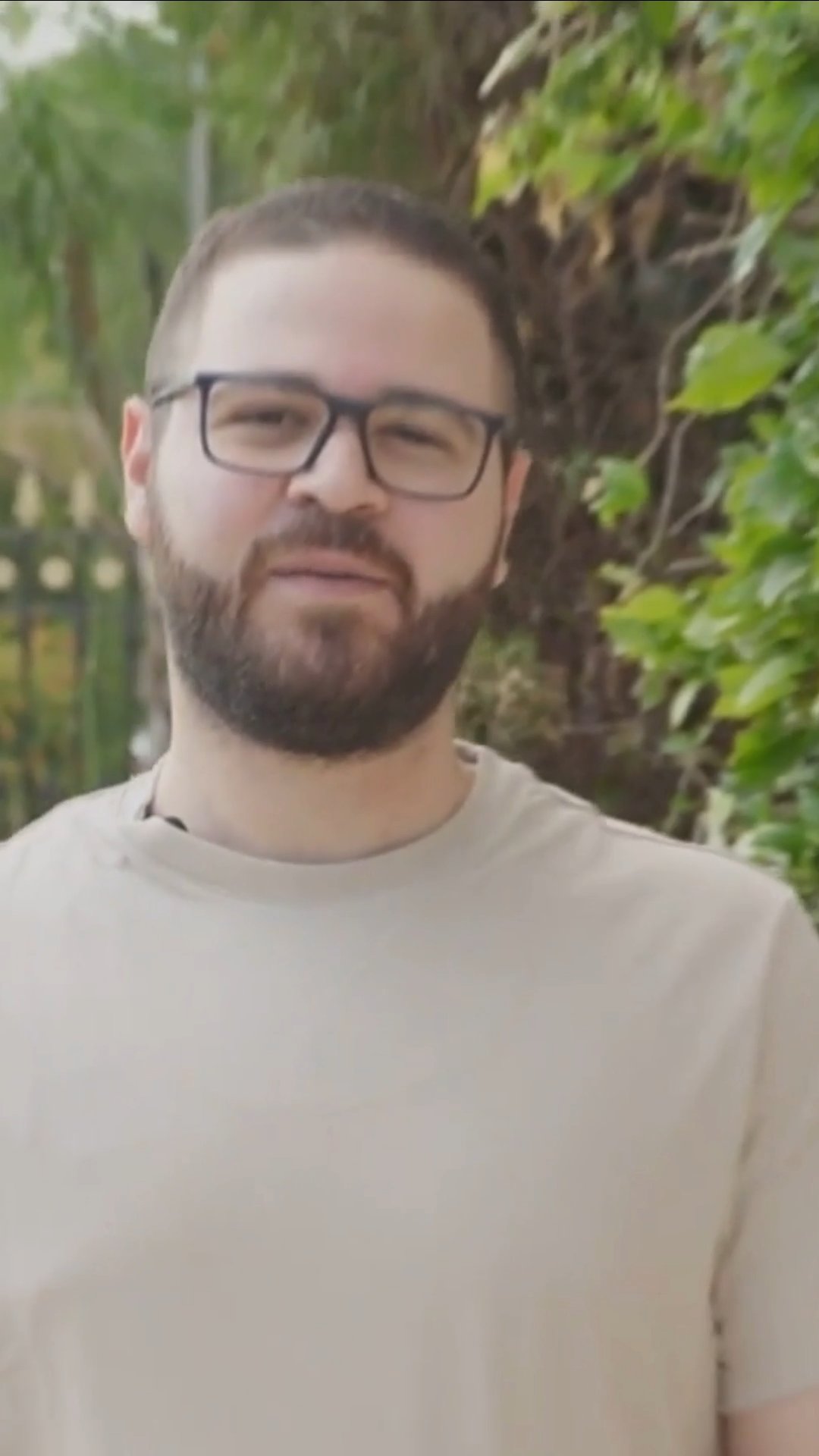 Client Testimonial – Image poster